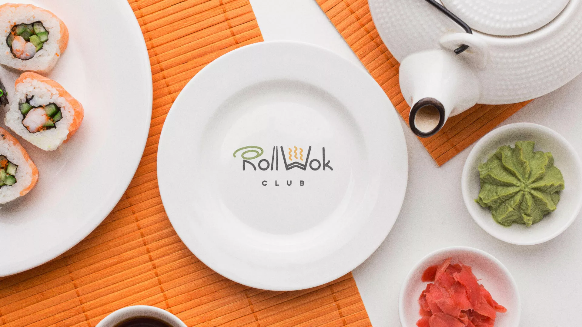 Разработка логотипа и фирменного стиля в Уварово для суши-бара «Roll Wok Club» Разработка логотипа и фирменного стиля в Уварово для суши-бара «Roll Wok Club»